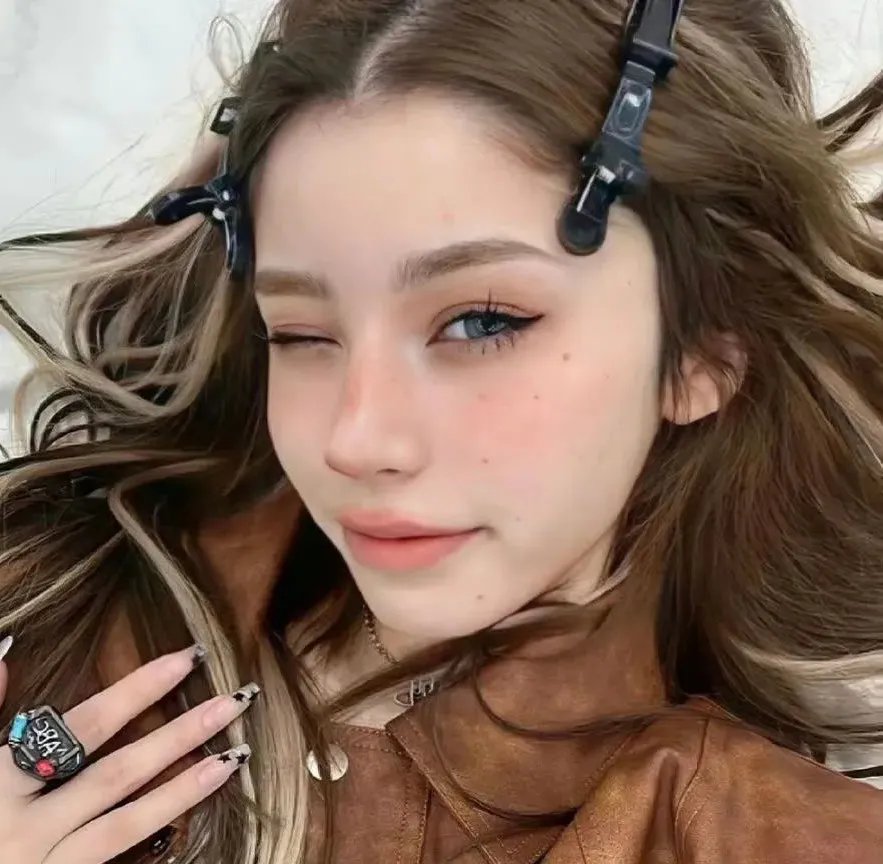 黑暗之后 封面