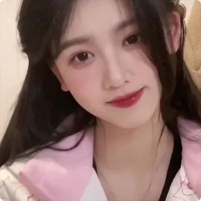 腰间持枪 封面